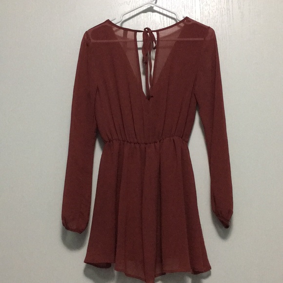 Flowy Maroon Romper - Picture 6 of 9